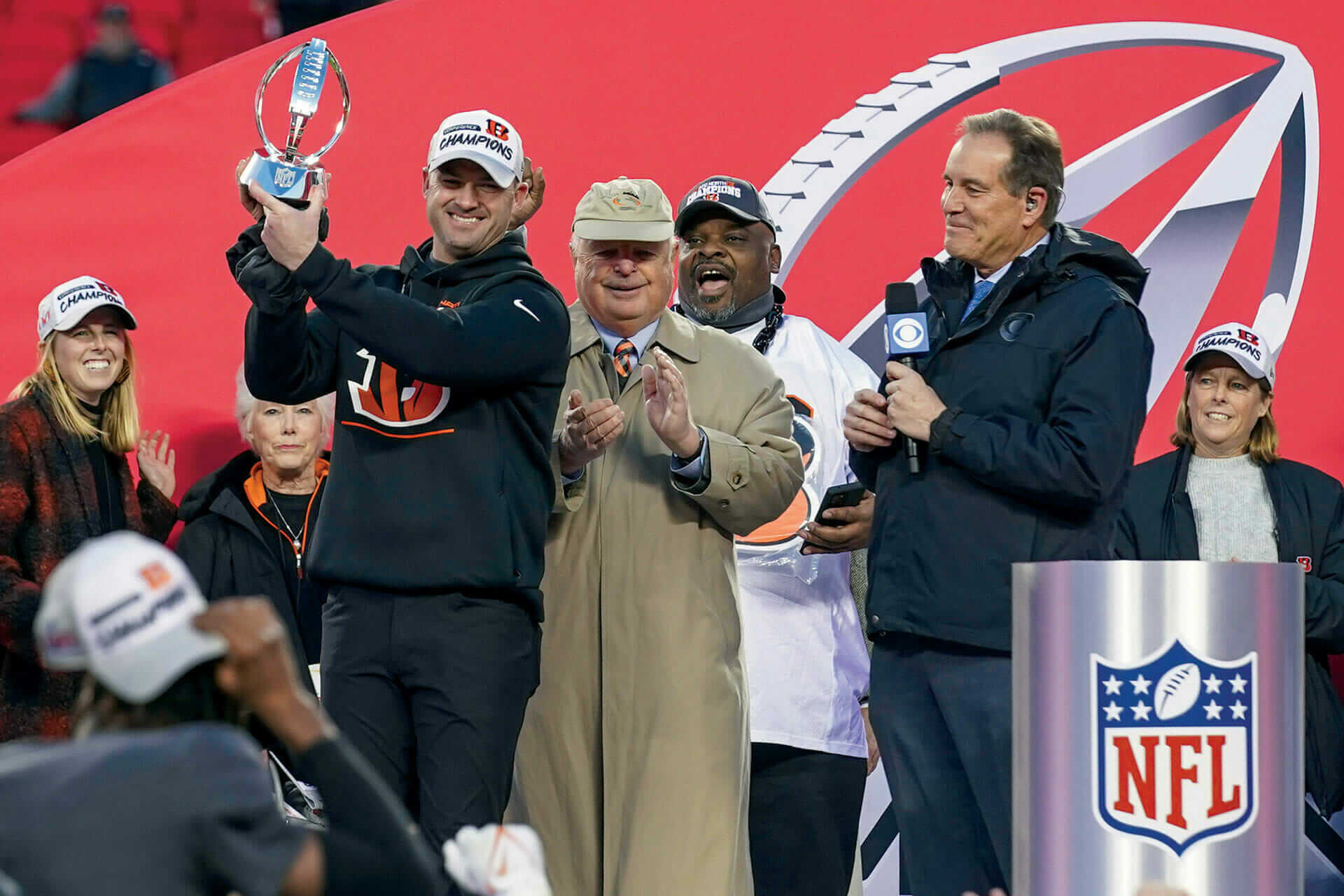 Mike Brown’s Bengals Win AFC; Garner Respect in Super Bowl Nail-Biter