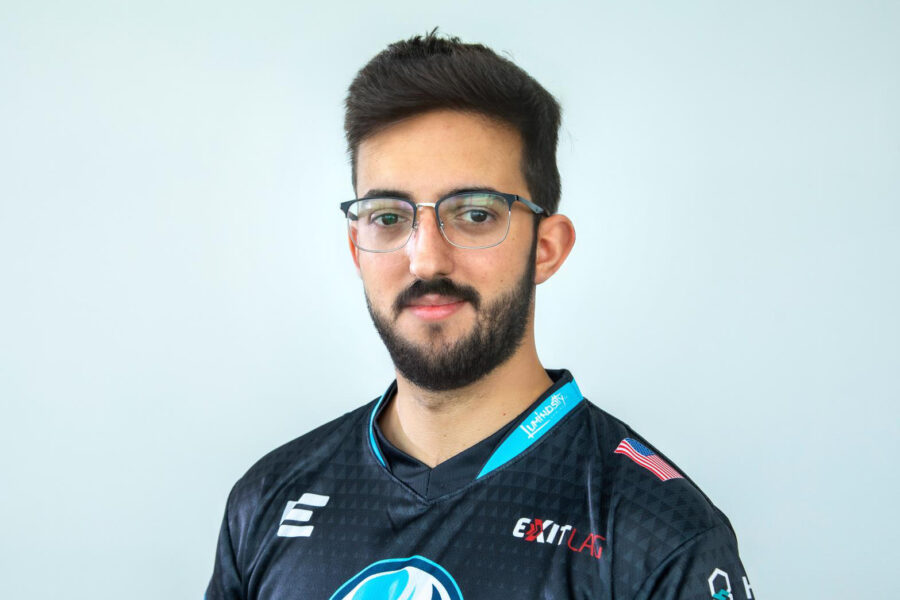 Headshot of Alex Gonzalez, Florida International '20